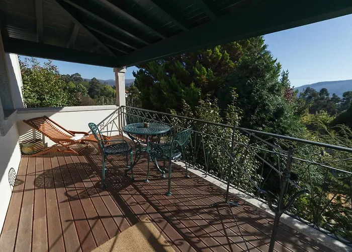 Rinoterra Minho מלון